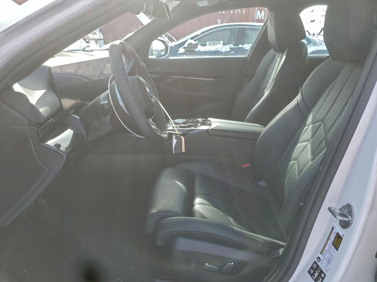 2024 BMW 530 Xi - zdjęcie 7