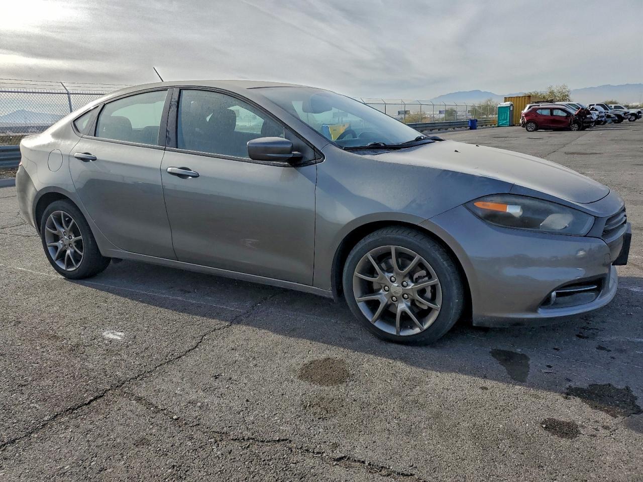 2013 Dodge Dart Sxt - zdjęcie 4