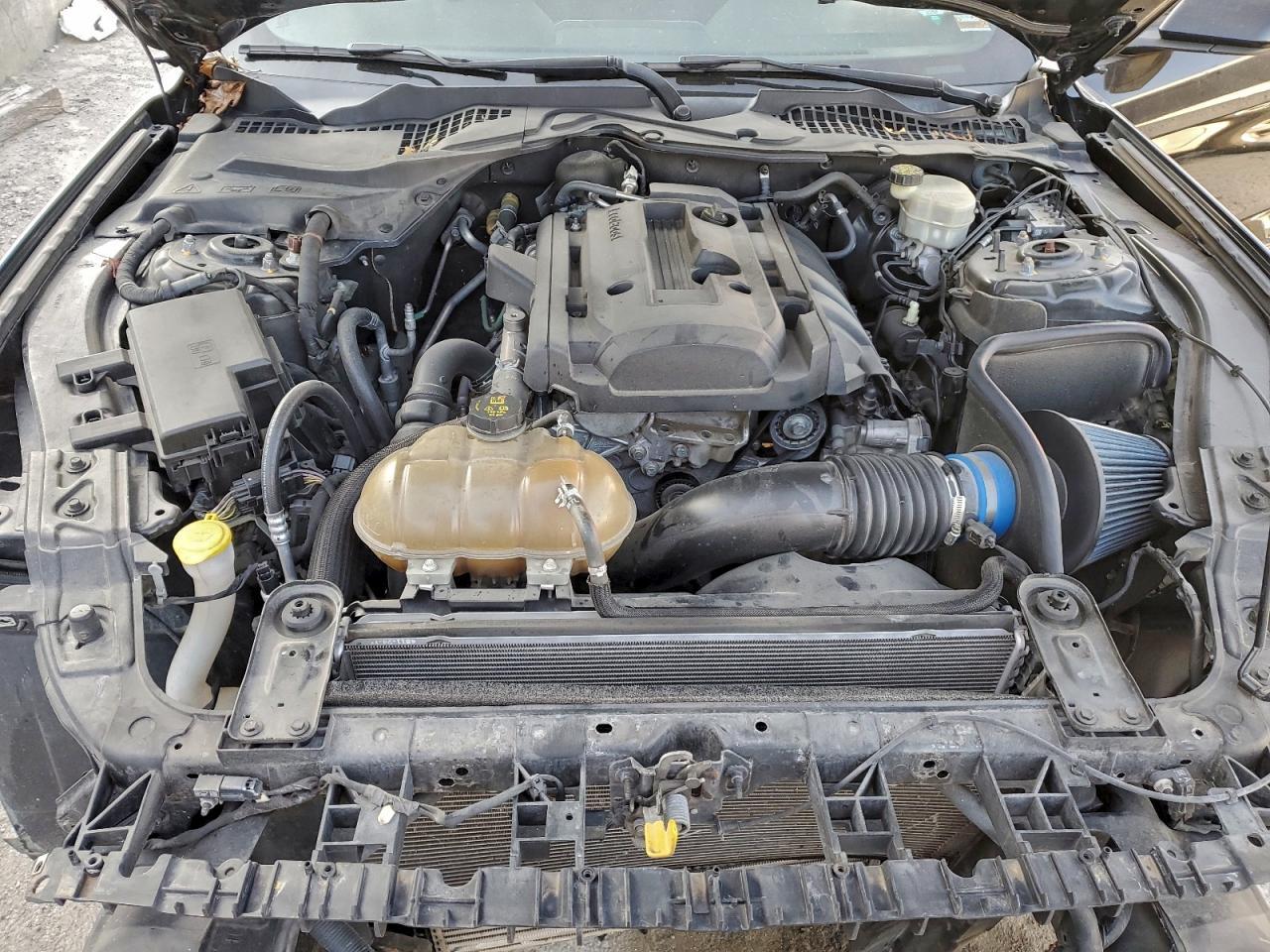 2016 Ford Mustang - zdjęcie 11