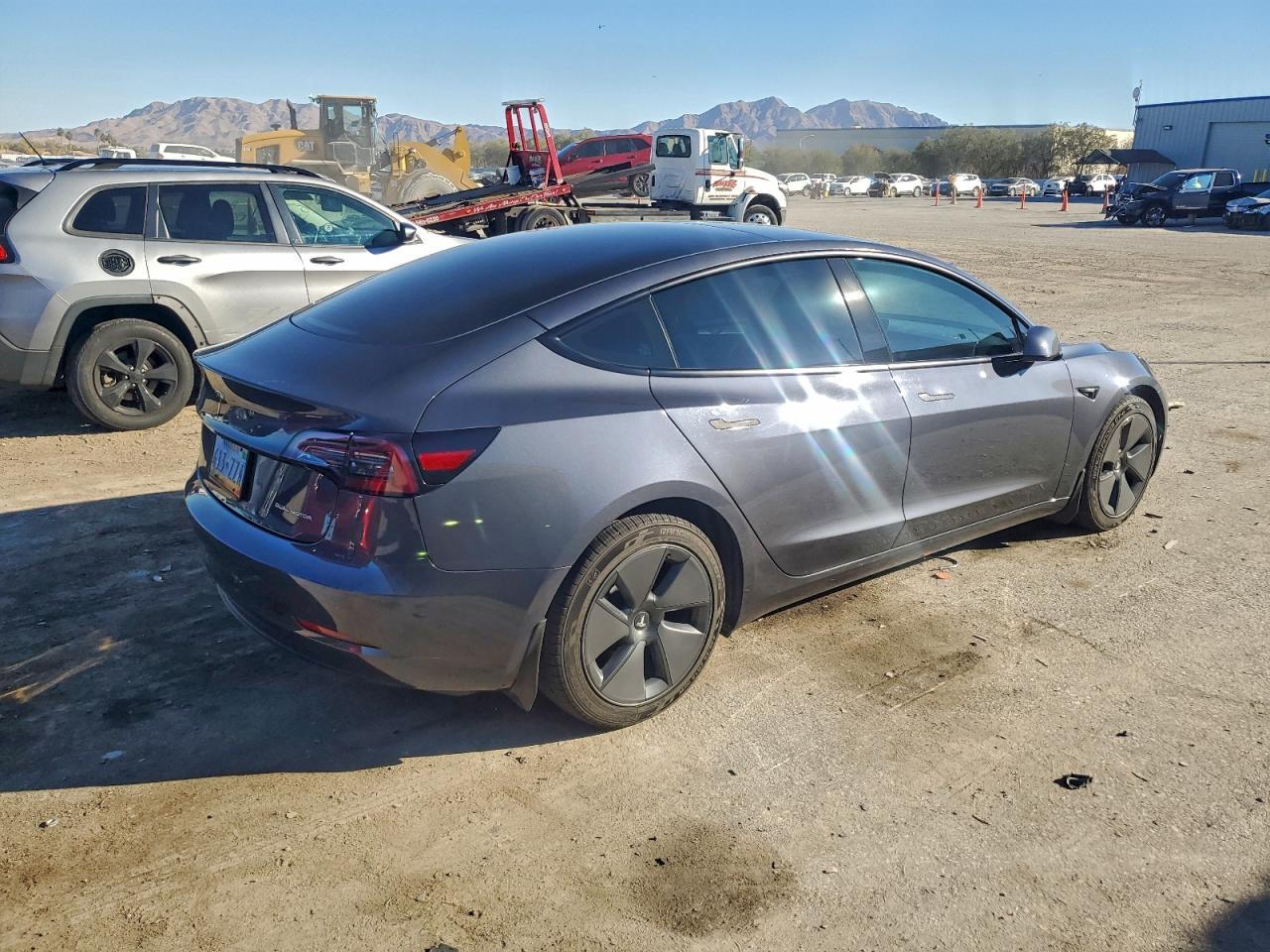 2023 Tesla Model 3 - zdjęcie 3