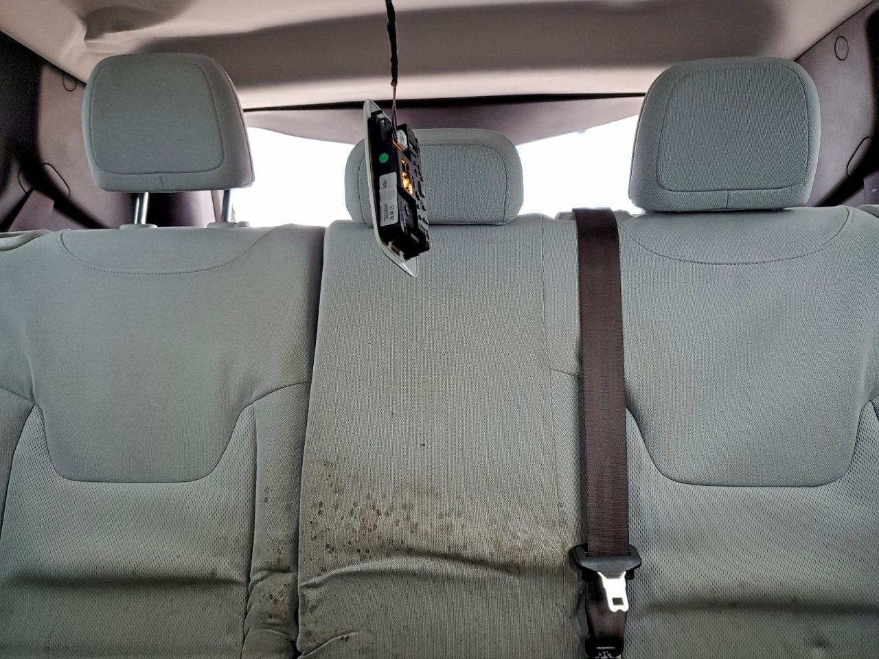 2015 Jeep Renegade Latitude - zdjęcie 10