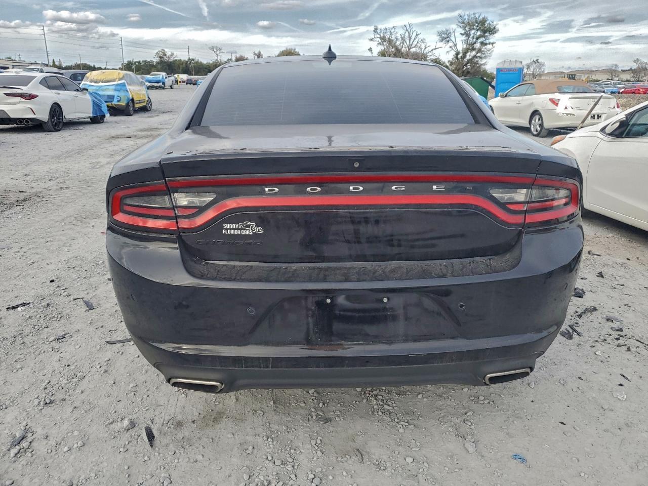 2016 Dodge Charger Sxt - zdjęcie 6