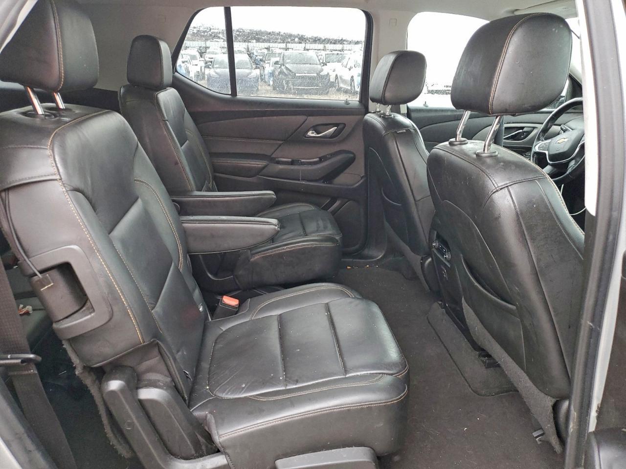 2020 Chevrolet Traverse Lt - zdjęcie 11