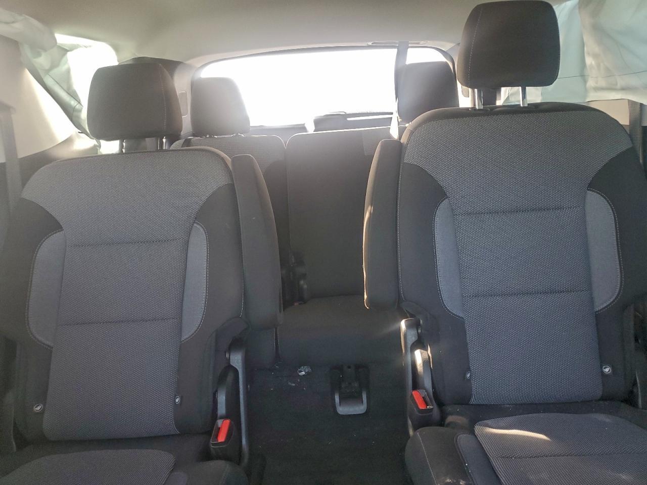 2021 Chevrolet Traverse Lt - zdjęcie 10