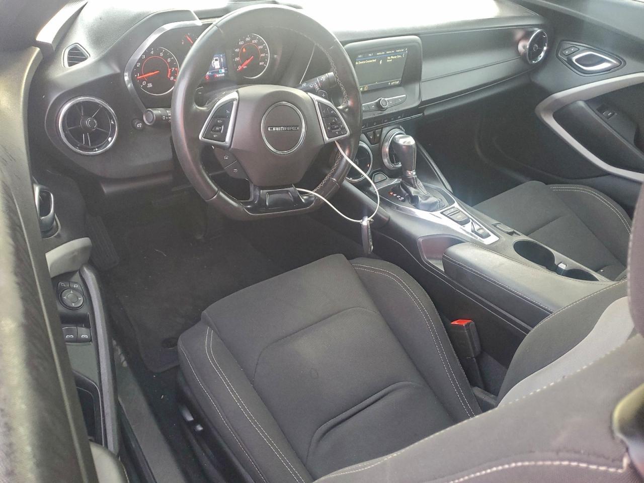 2019 Chevrolet Camaro Ls - zdjęcie 8