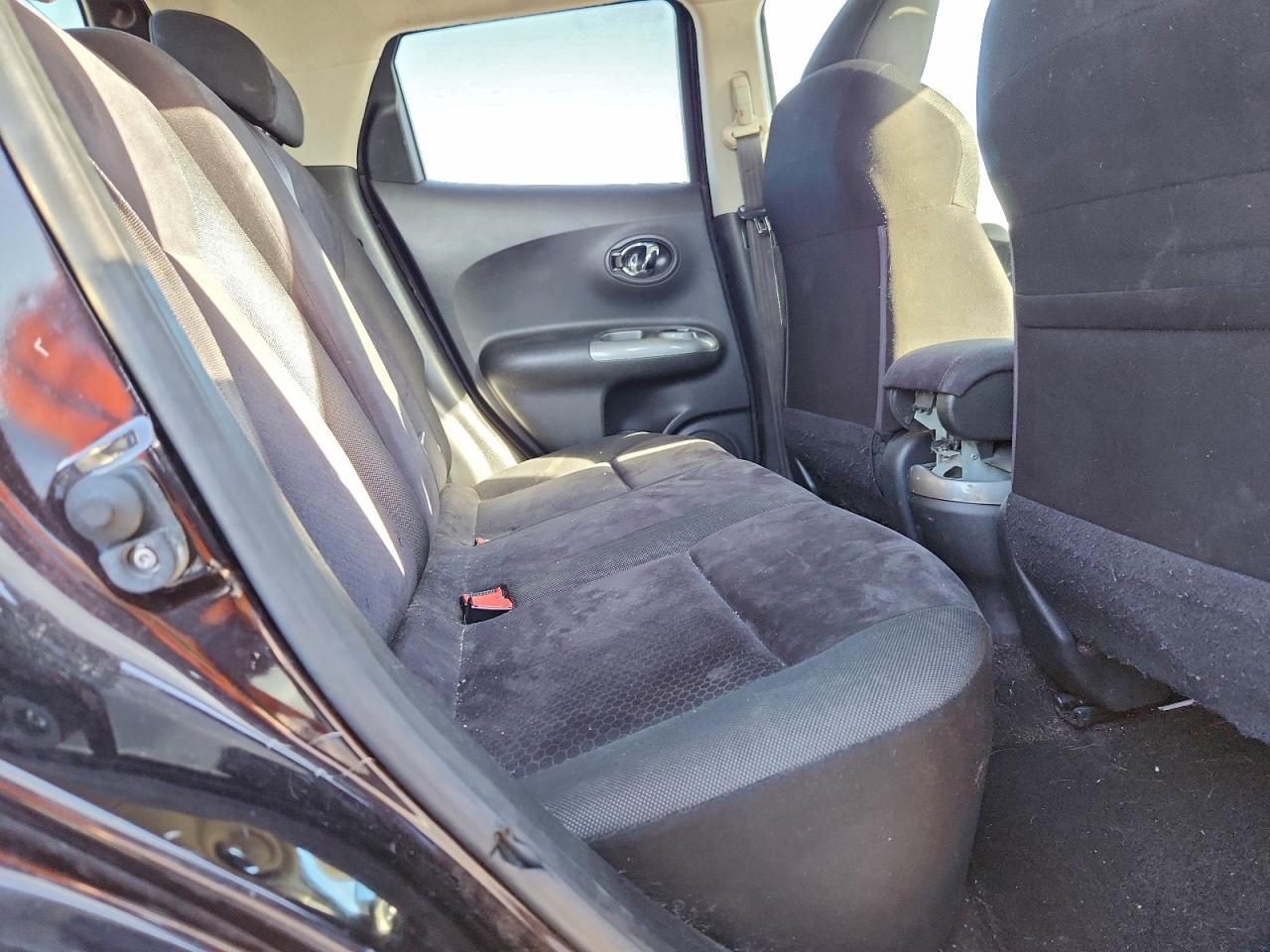 2015 Niss Juke - zdjęcie 11