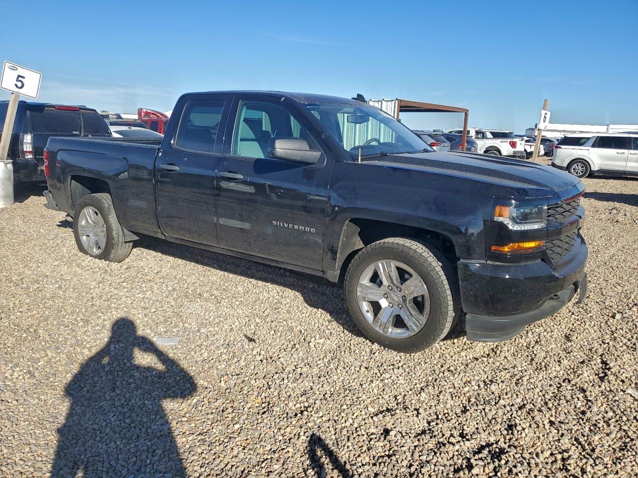 2018 Chevrolet Silverado C1500 Custom - zdjęcie 4
