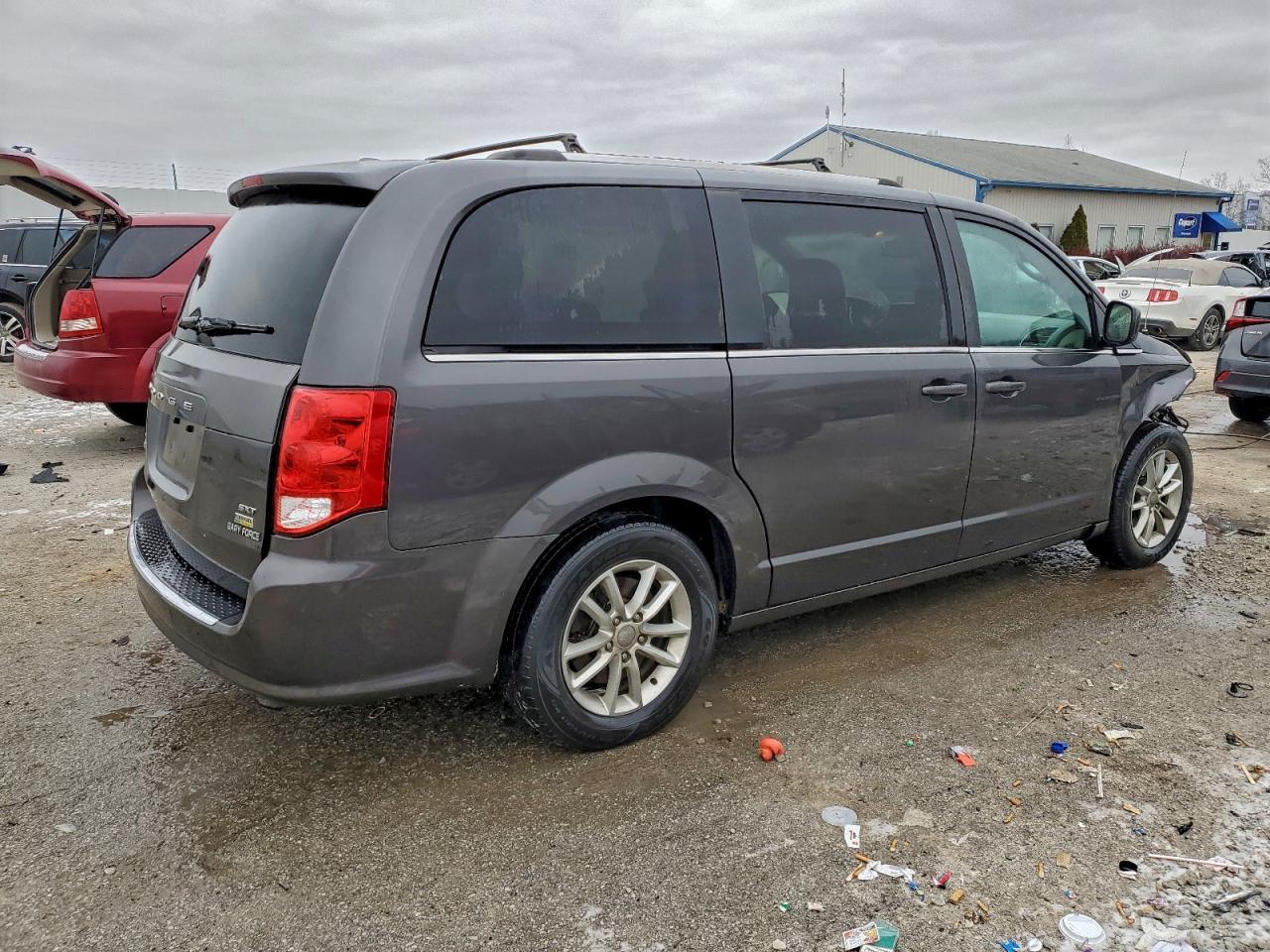 2019 Dodge Grand Caravan Sxt - zdjęcie 3