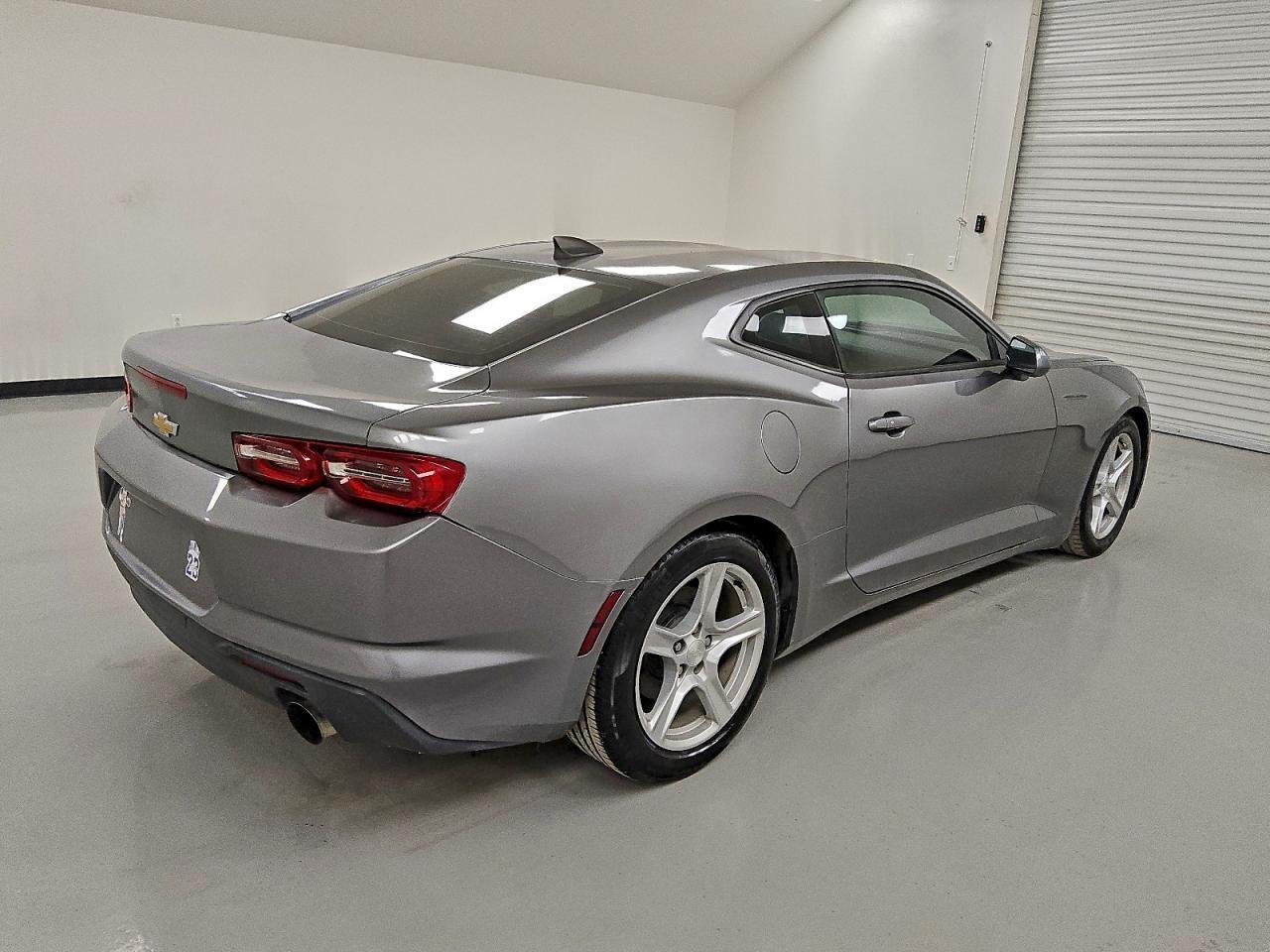 Chevrolet Camaro - zdjęcie 3