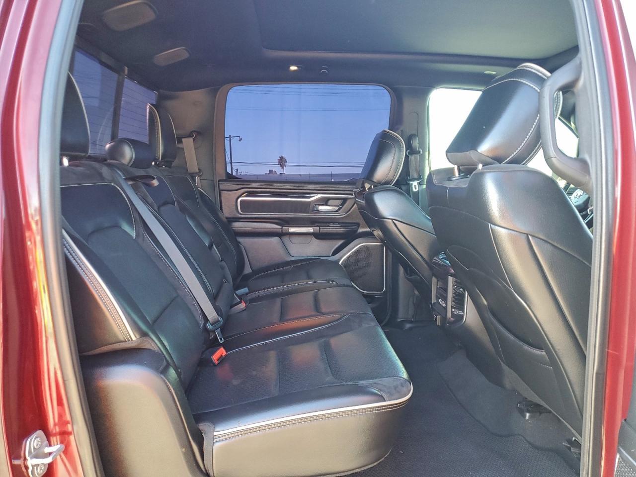 2019 Ram 1500 Laramie - zdjęcie 10