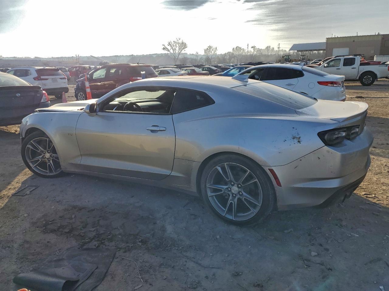 2019 Chevrolet Camaro Ls - zdjęcie 2