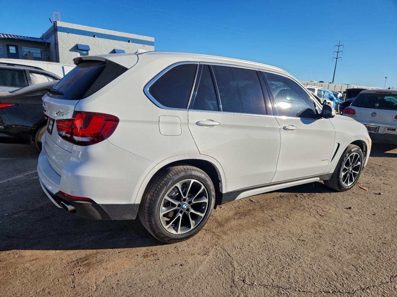 2017 BMW X5 xDrive35I - zdjęcie 3