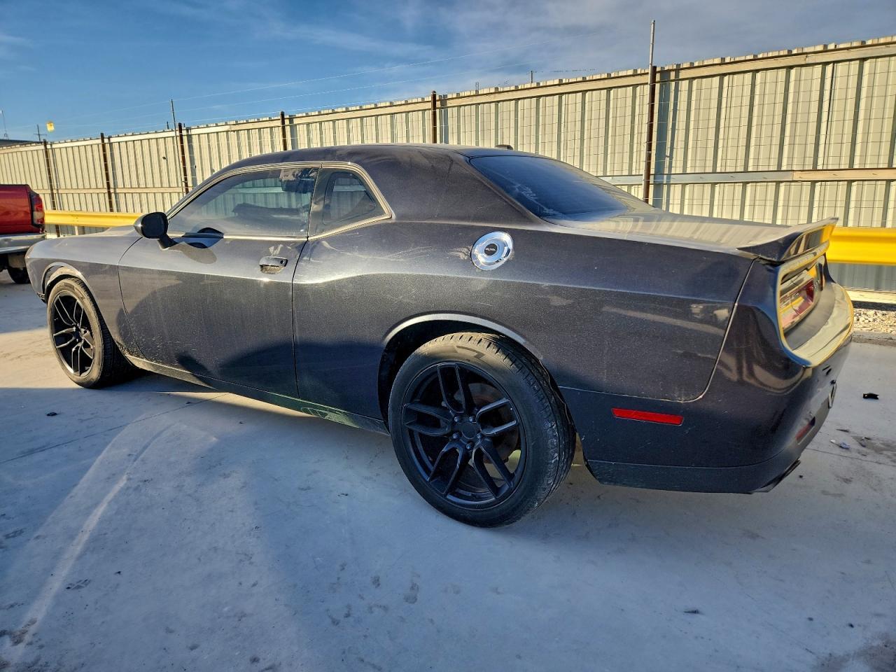 2019 Dodge Challenger Sxt - zdjęcie 2