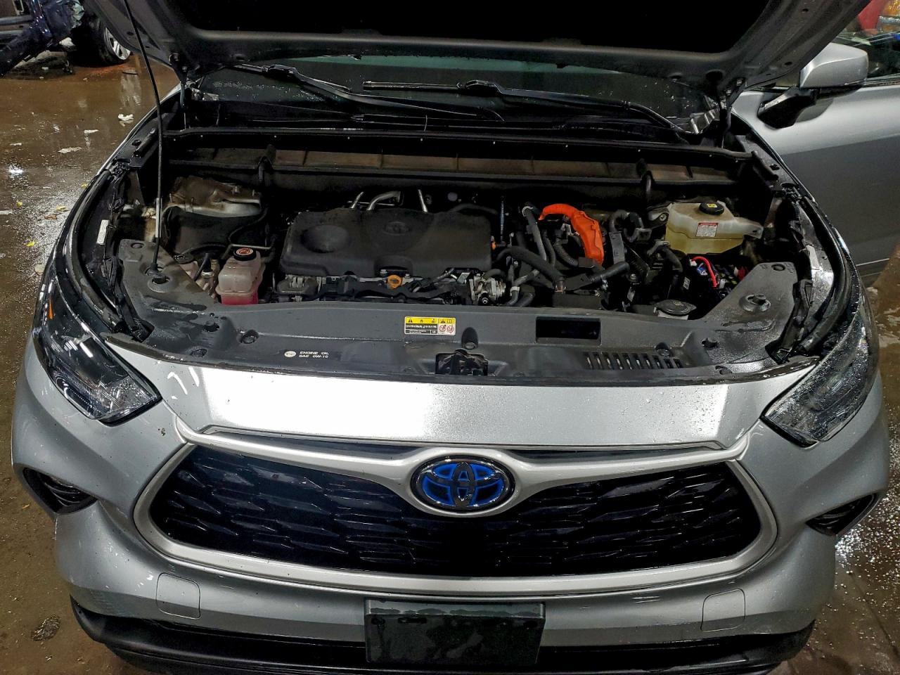 2022 Toyota Highlander Hybrid Xle - zdjęcie 12