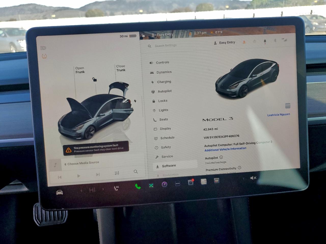 2023 Tesla Model 3 - zdjęcie 9