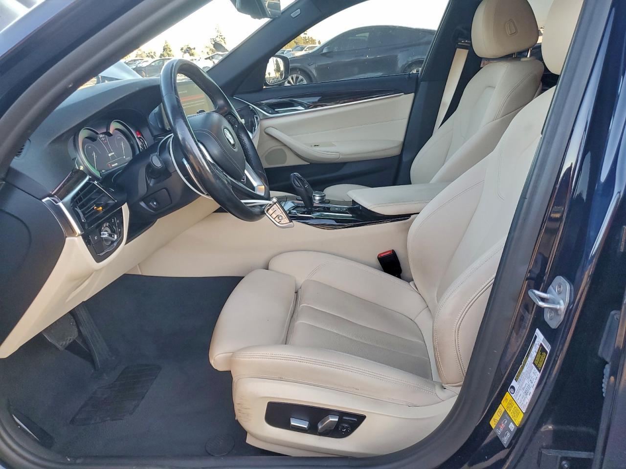 2018 BMW 530Xe - zdjęcie 7