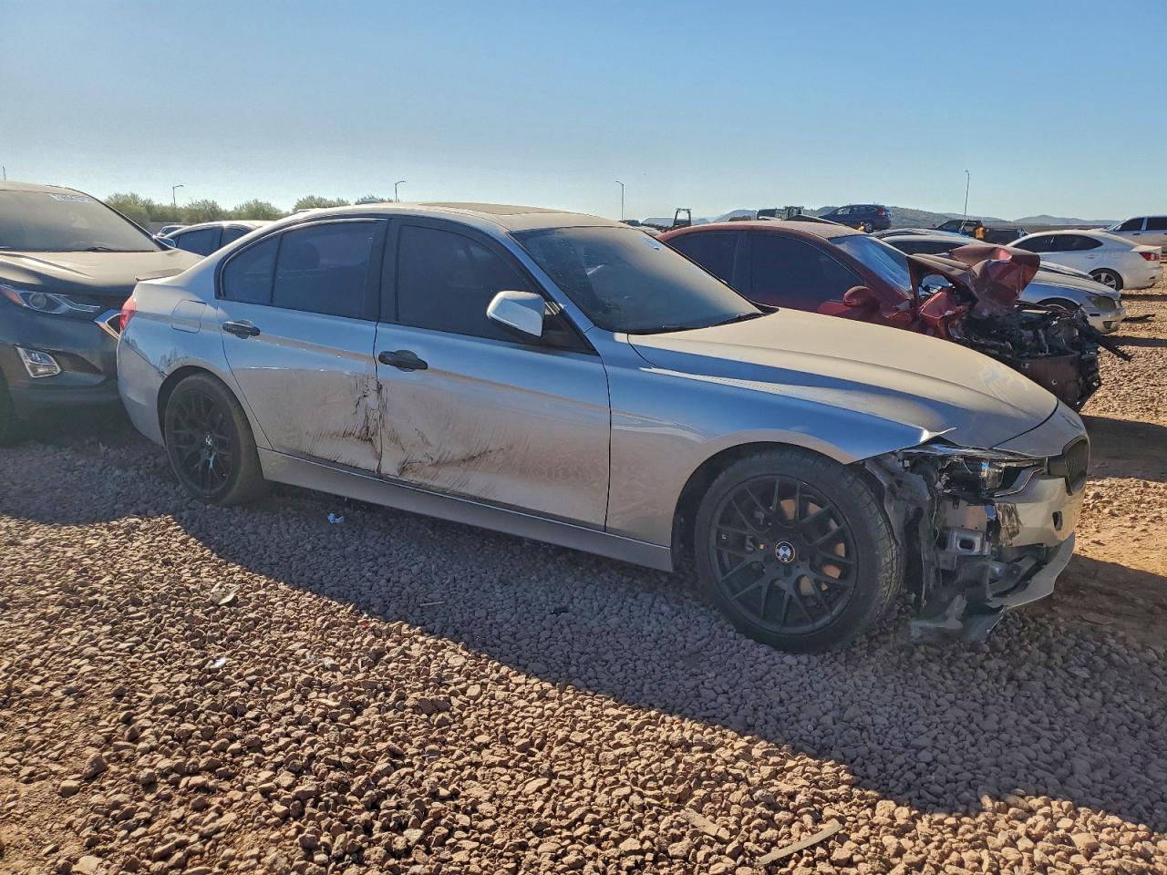 2018 BMW 320 I - zdjęcie 4