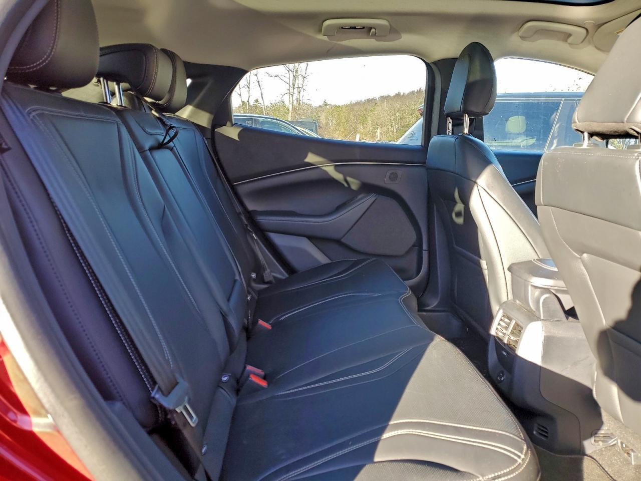 2023 Ford Mustang Mach-E Premium - zdjęcie 10