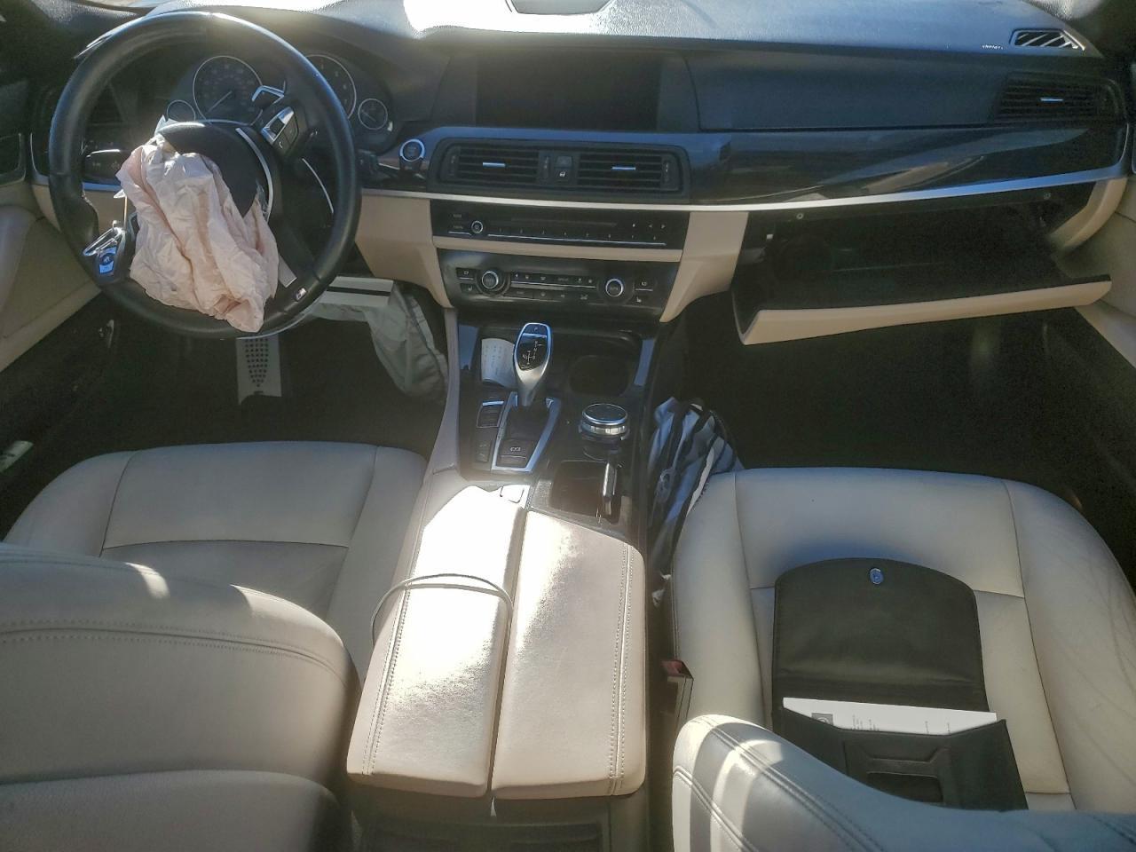 2016 BMW 535 I - zdjęcie 8