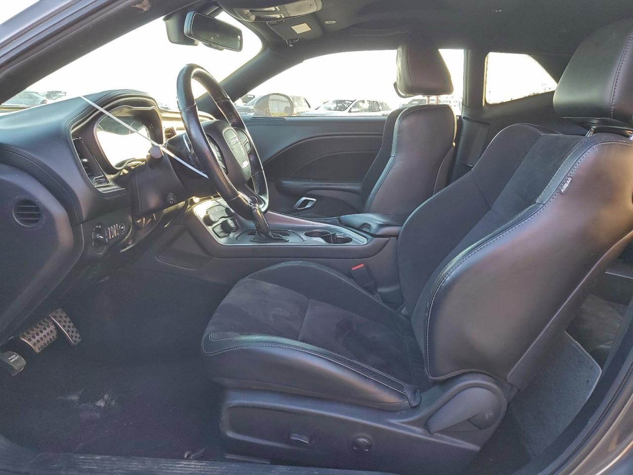 2022 Dodge Challenger Gt - zdjęcie 7