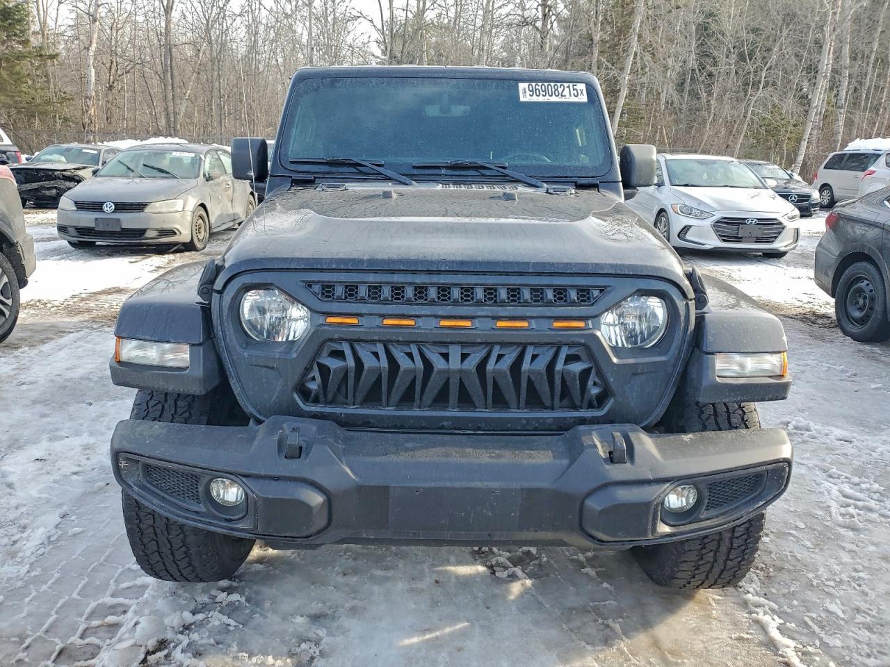 2019 Jeep Wrangler Unlimited Sahara - zdjęcie 5