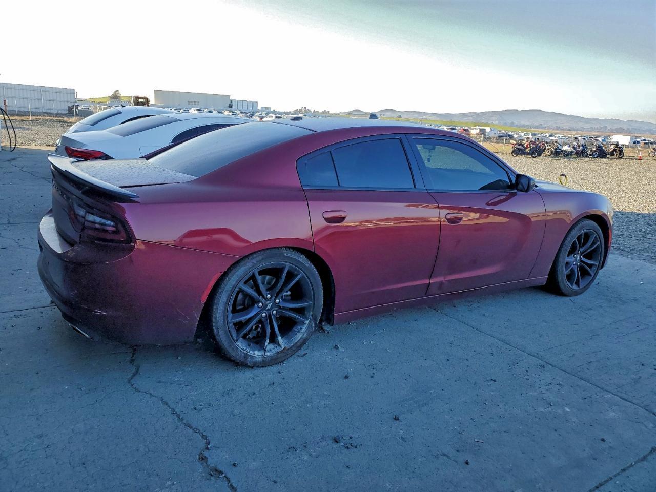 2018 Dodge Charger Sxt - zdjęcie 3
