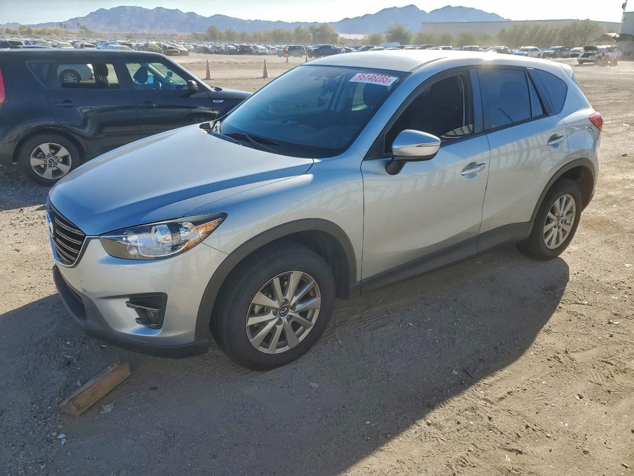 2016 Mazda CX-5 - zdjęcie główne