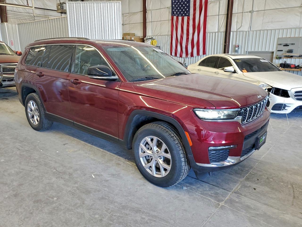 2022 Jeep Grand Cheroke - zdjęcie 4