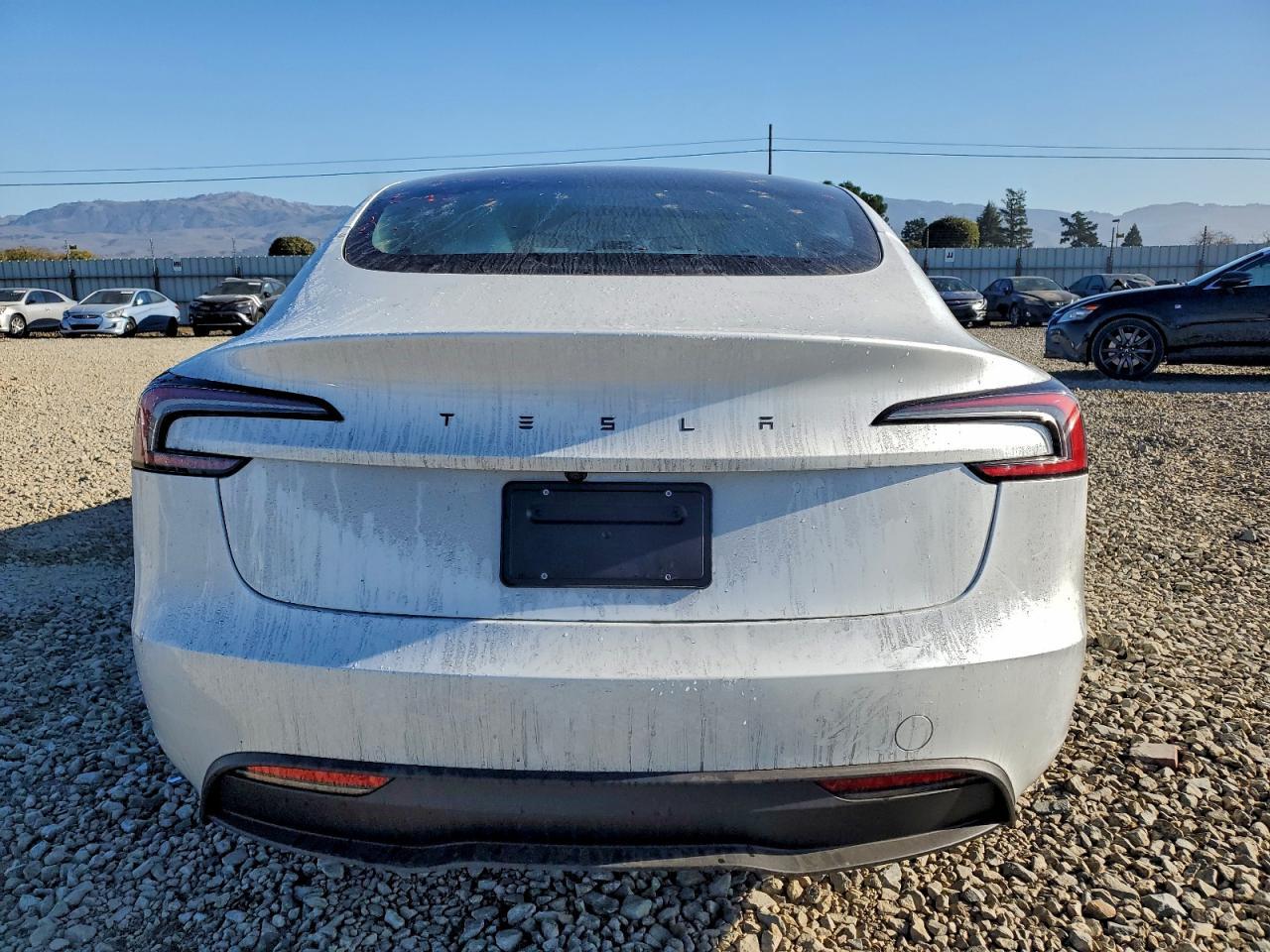 2026 Tesla Model 3 - zdjęcie 6