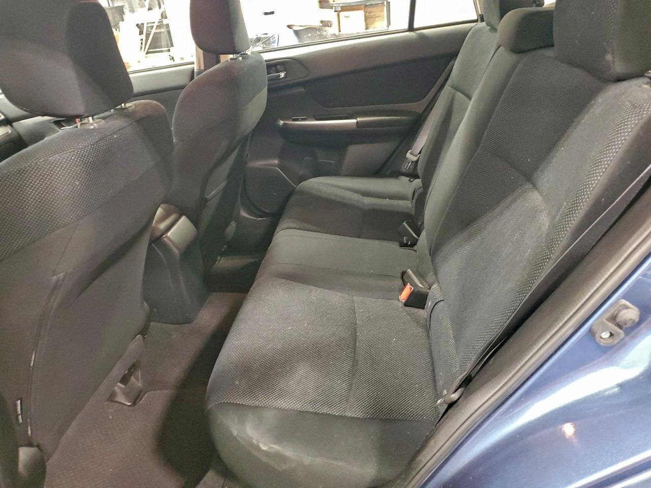 2015 Subaru Impreza Premium - zdjęcie 10