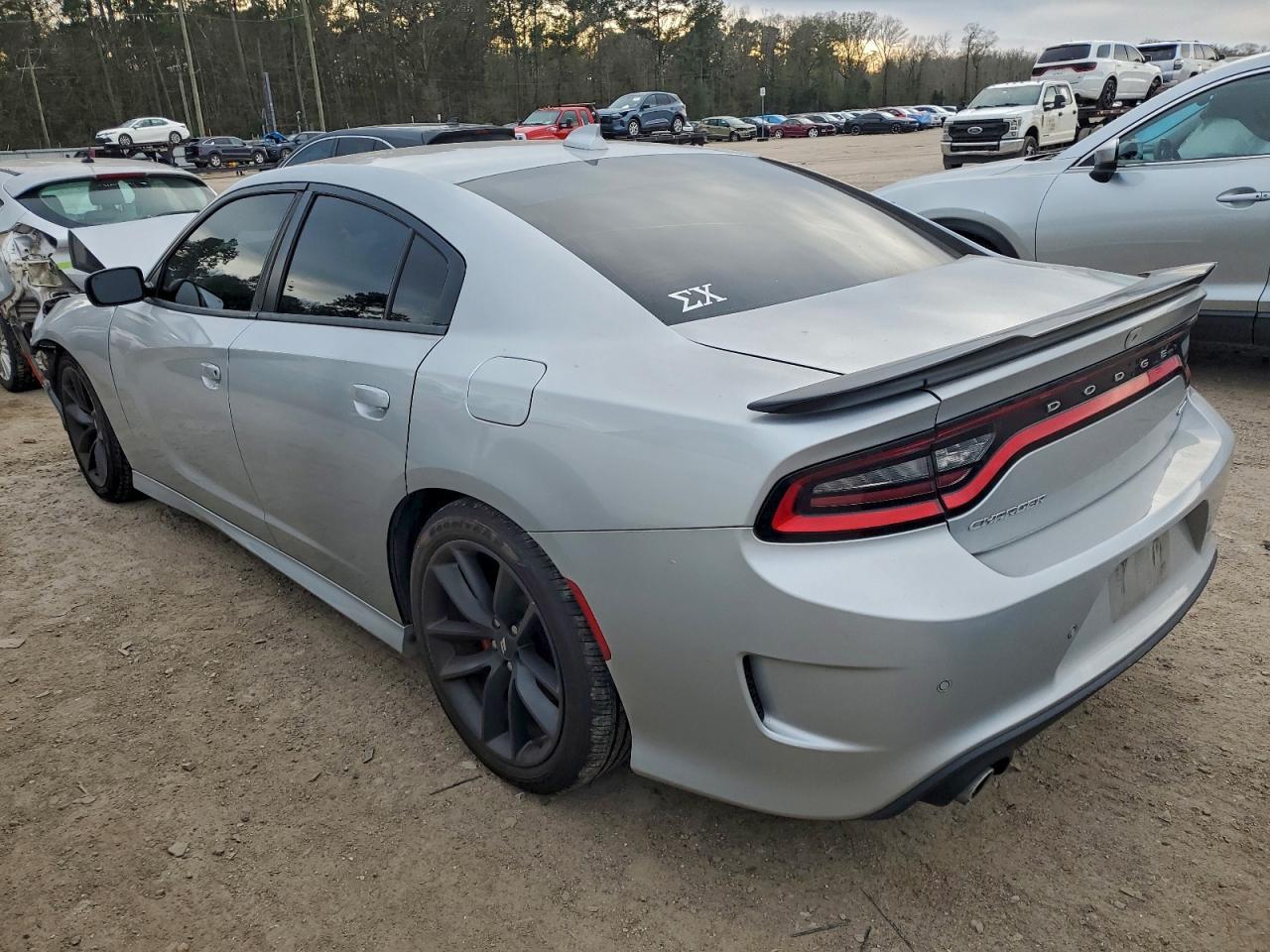 2021 Dodge Charger Gt - zdjęcie 2