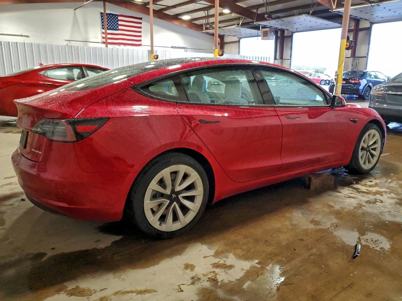 2021 Tesla Model 3 - zdjęcie 3