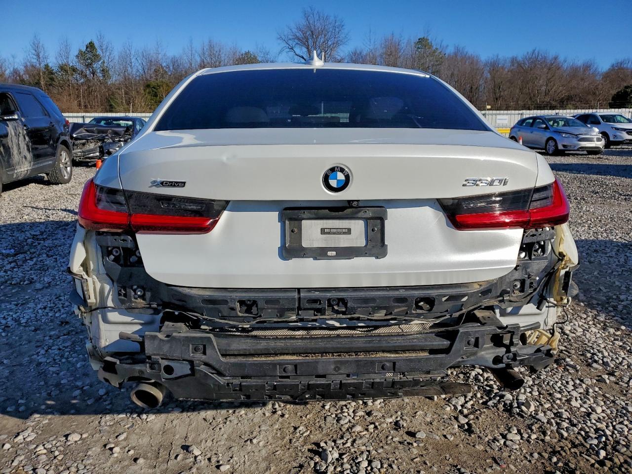 2019 BMW 330Xi - zdjęcie 6