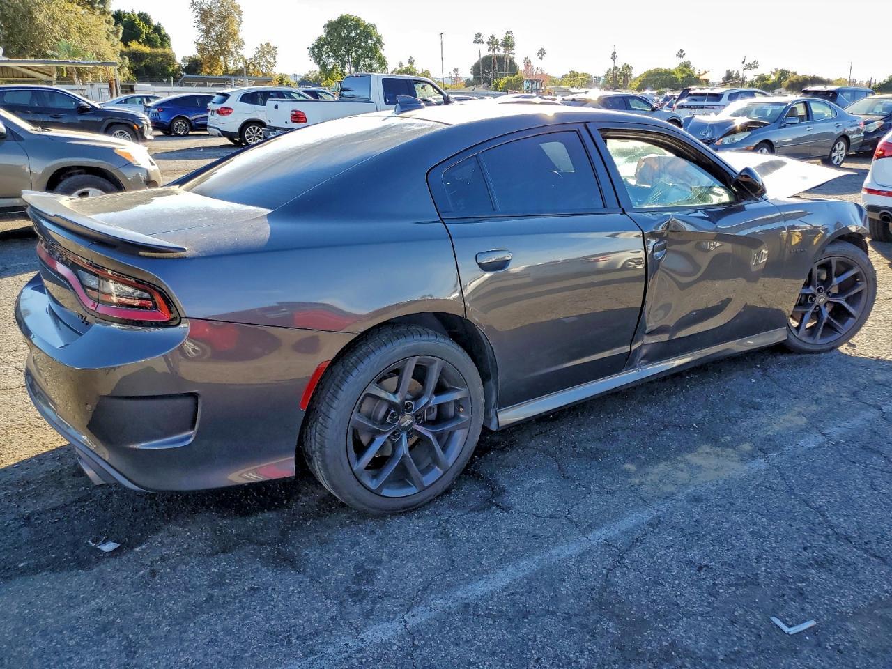 2020 Dodge Charger R/T - zdjęcie 3