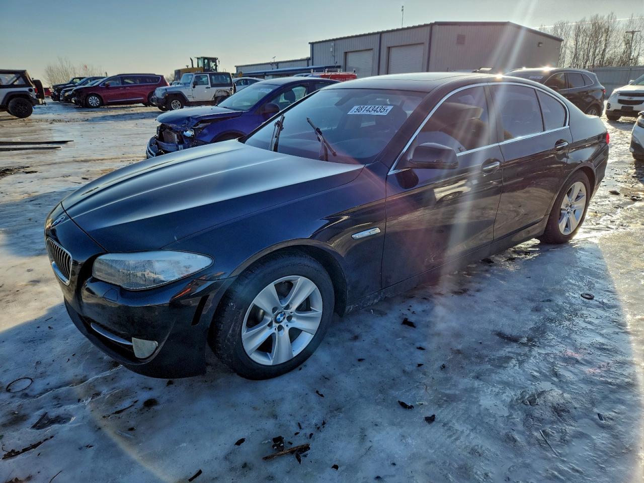 2013 BMW 528 Xi - zdjęcie główne