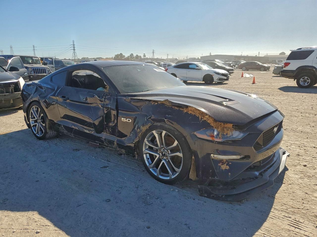 Ford Mustang - zdjęcie 4