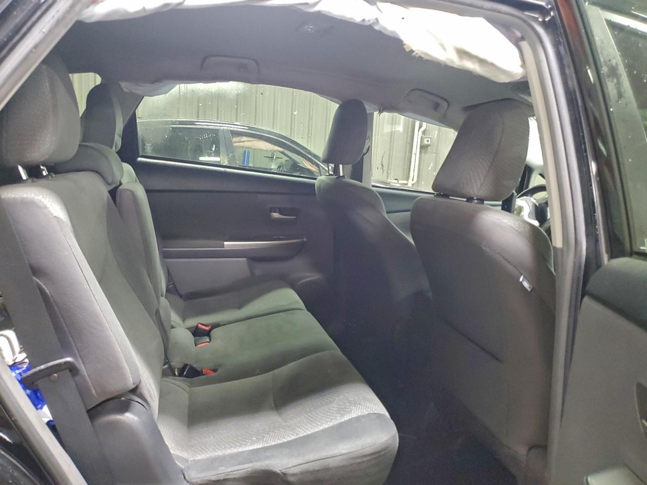 2014 Toyota Prius V Three - zdjęcie 10