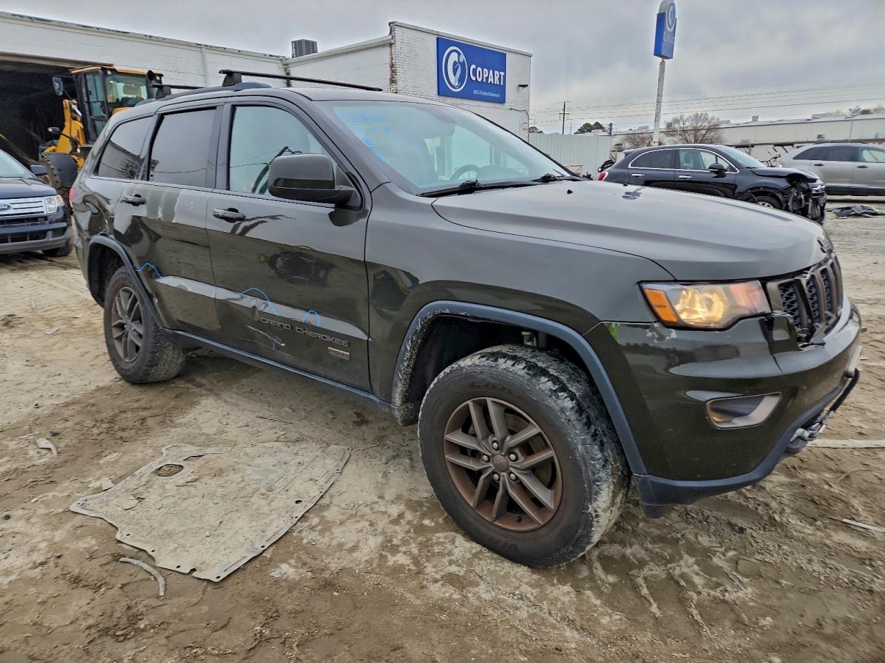 2016 Jeep Grand Cherokee Laredo - zdjęcie 4