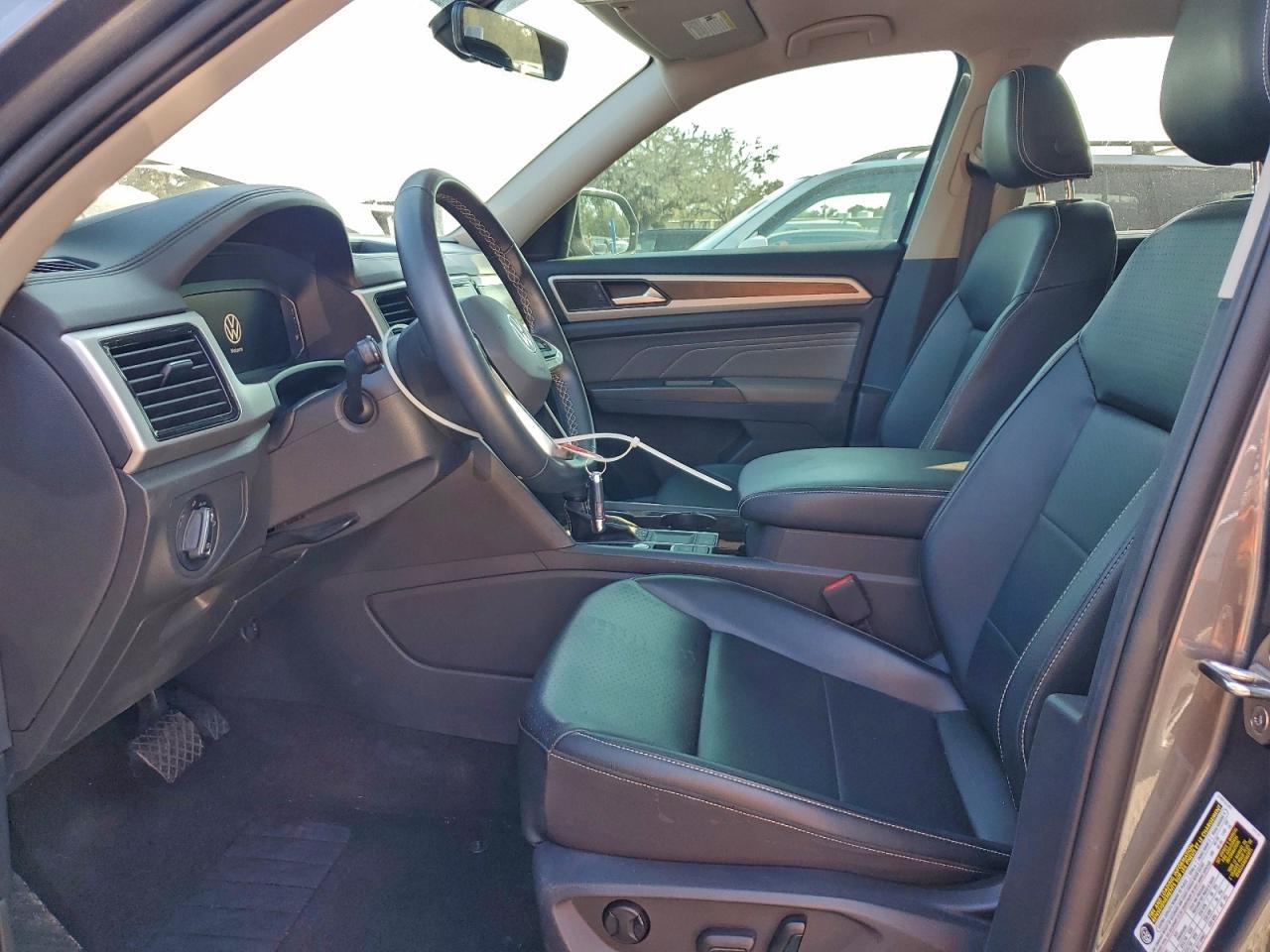 2022 Volkswagen Atlas Se - zdjęcie 7