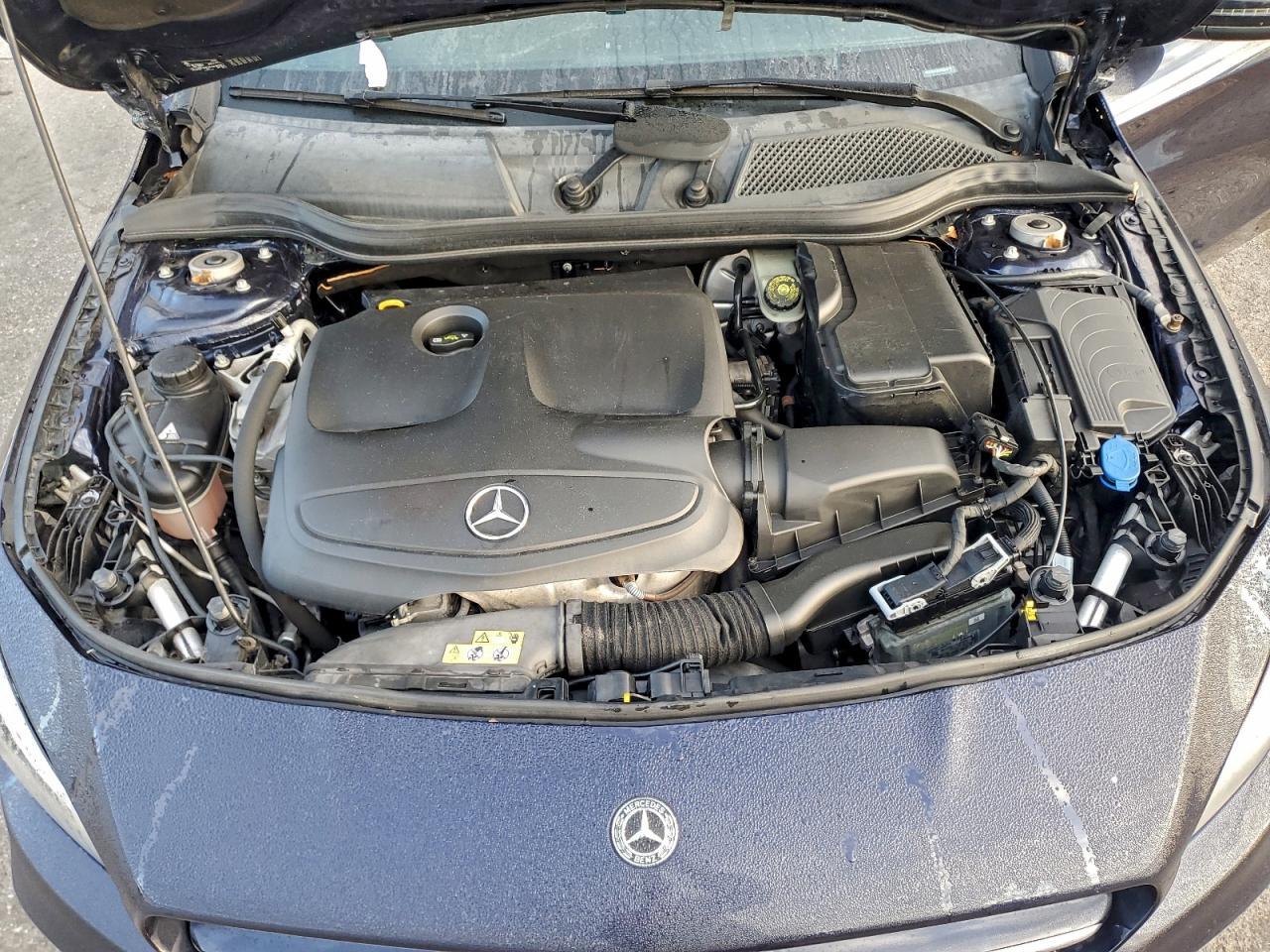 2018 Mercedes-Benz Cla 250 - zdjęcie 12