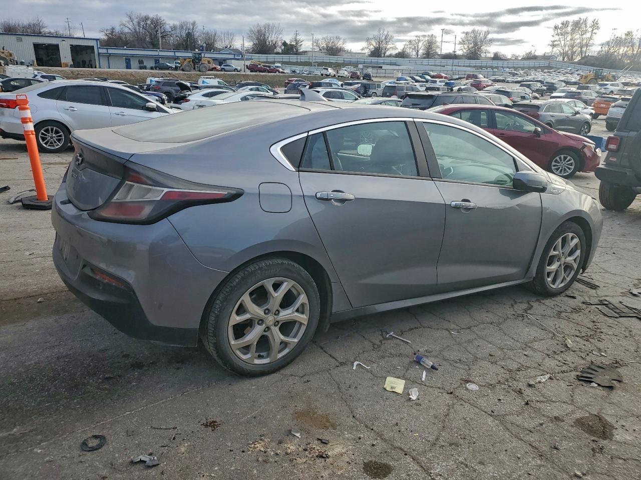 2018 Chevrolet Volt Premier - zdjęcie 3