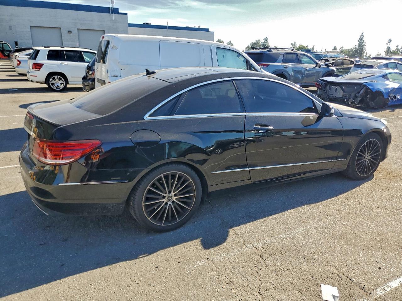 2014 Mercedes-Benz E 350 - zdjęcie 3