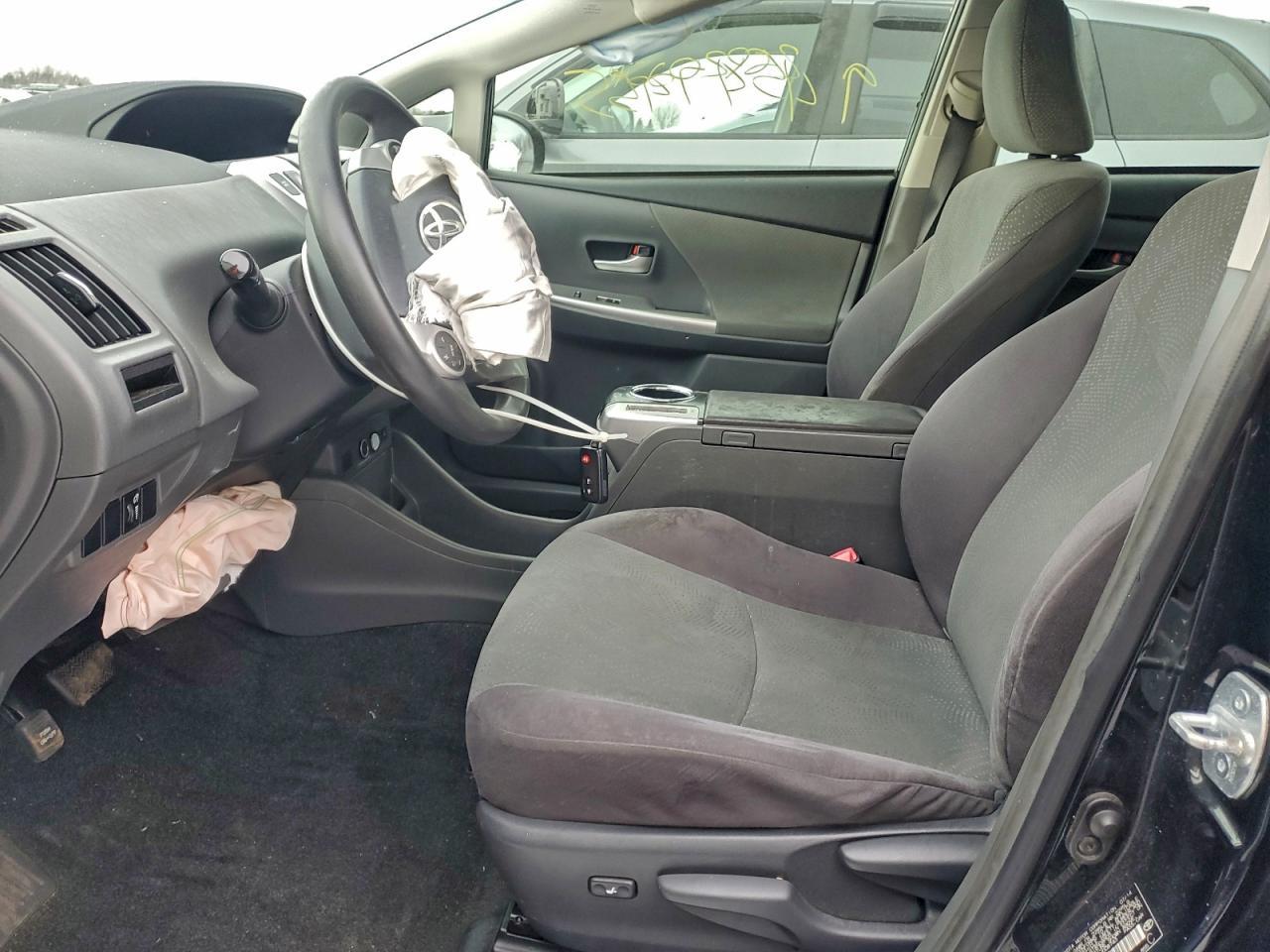 2014 Toyota Prius V Three - zdjęcie 7