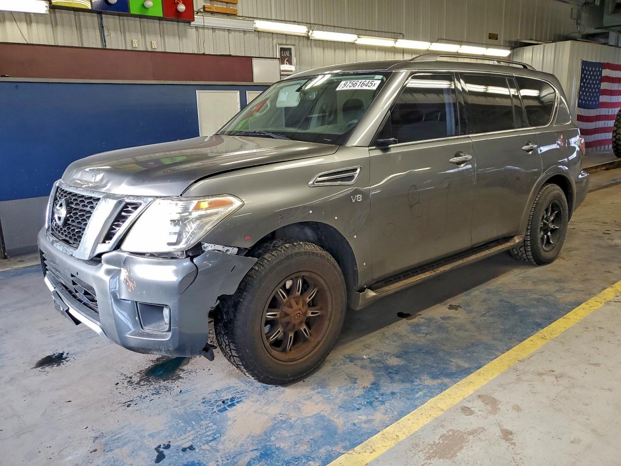 2017 Nissan Armada Sv - zdjęcie główne