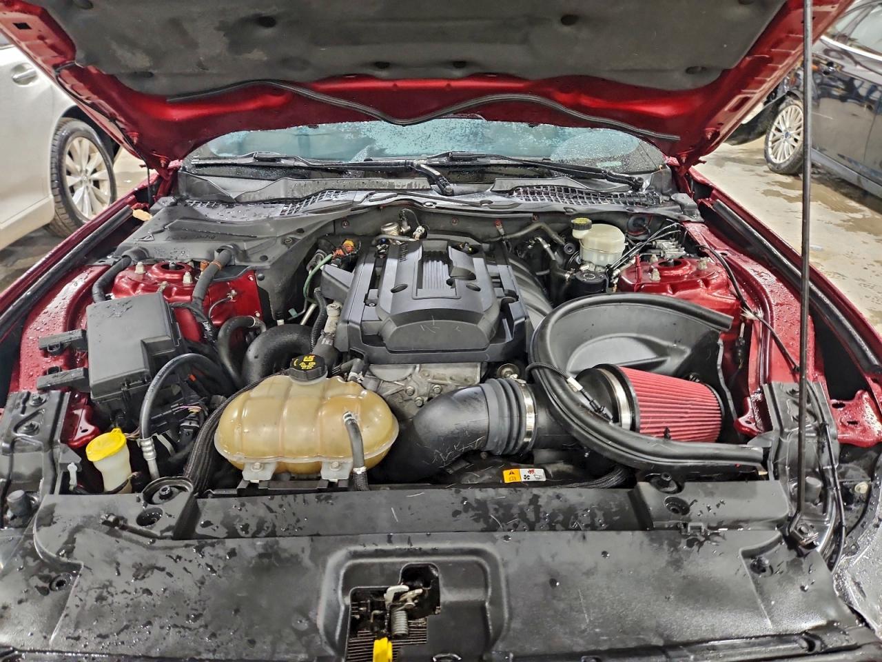 2015 Ford Mustang - zdjęcie 11