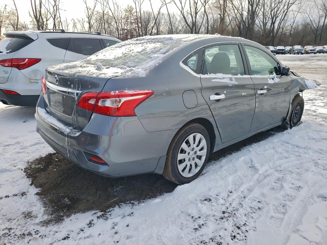 2016 Nissan Sentra S - zdjęcie 3