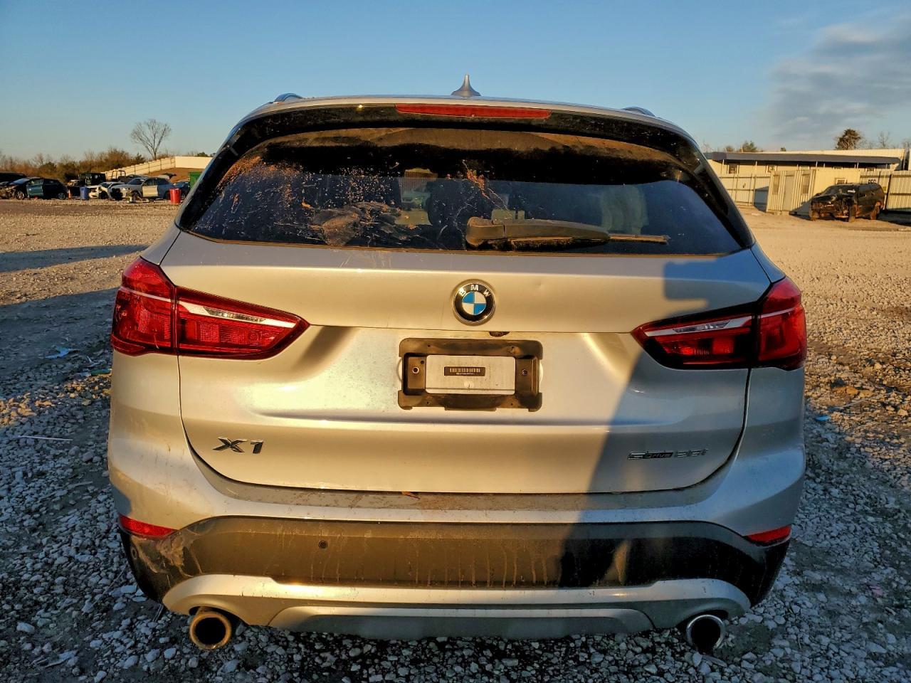 2021 BMW X1 Sdrive28I - zdjęcie 6