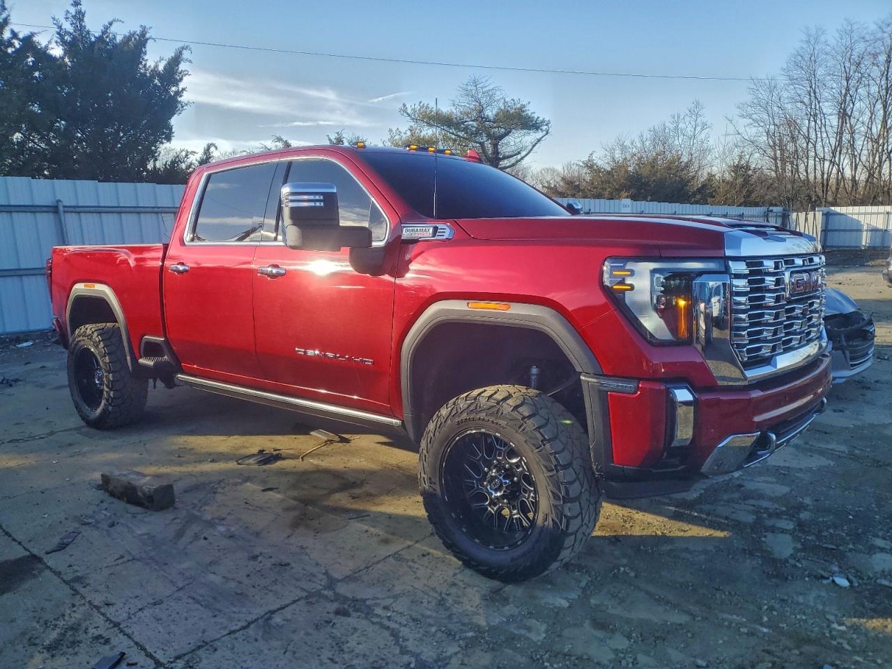 2024 GMC Sierra K2500 Denali - zdjęcie 4