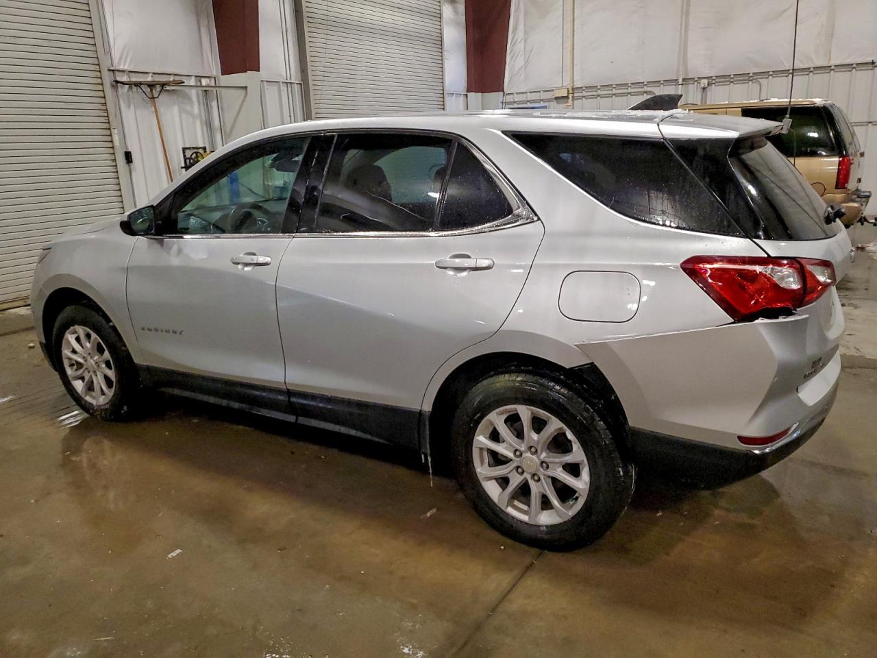 2020 Chevrolet Equinox Lt - zdjęcie 2