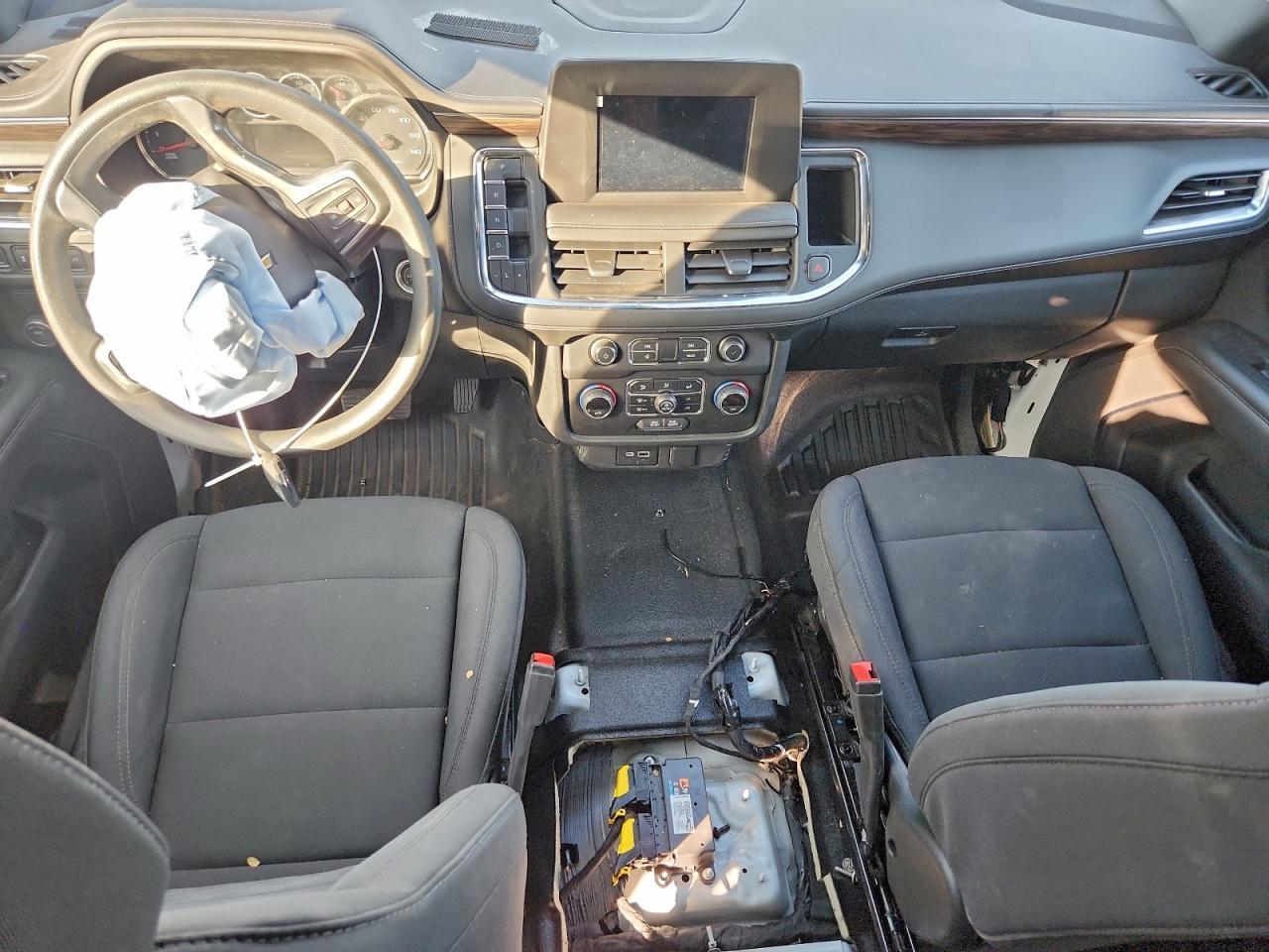 2022 Chevrolet Tahoe C1500 - zdjęcie 8